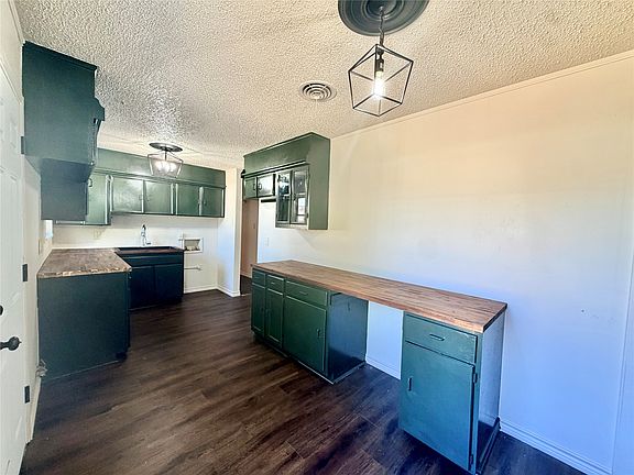 5th image of 5344 Durango Dr