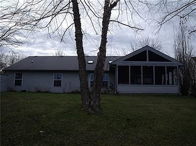 2nd image of 8472 Southern Springs Blvd