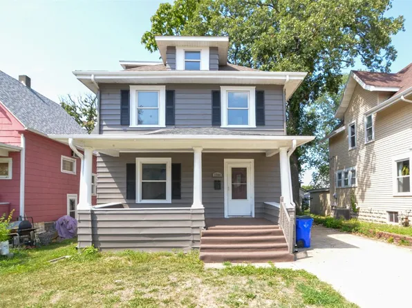 1704 C Ave NE, Cedar Rapids, IA 52402