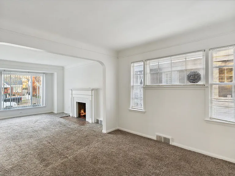 10010 Bramell Franklin D Roosevelt — Photo 5