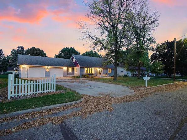 529 2nd Ave, Wanamingo, MN 55983