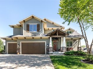11509 W 166th St, Overland Park, KS 66221