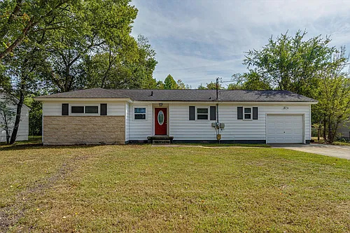 3810 Memphis Dr Photo 1
