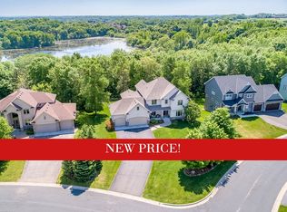 2899 Cougar Path NW, Prior Lake, MN 55372
