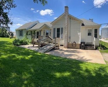 106 W Burger St, Hawkeye, IA, 52147