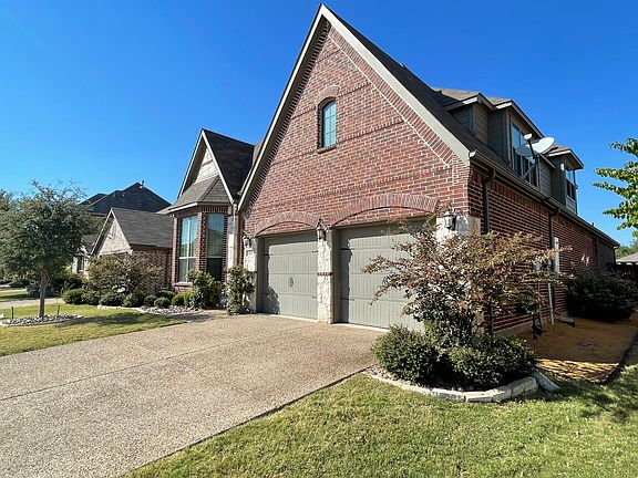 5th image of 913 Lake Meadow Ln