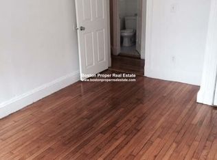 151 Park Dr APT 14T, Boston, MA 02215