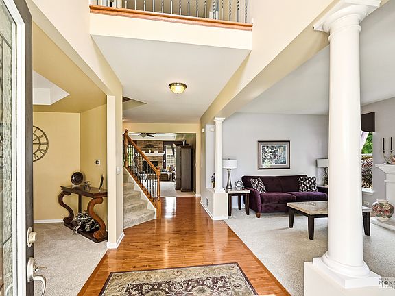3rd image of 233 Willington Way