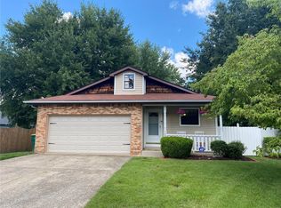 708 Country Oaks Ln, O Fallon, IL 62269