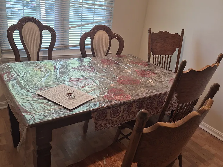 2501 McVeary Ct #B — Photo 5