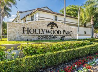 Hollywood Parc Condominiu, Hollywood, FL 33021