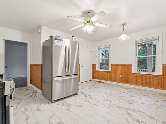 5th image of 314 Providence Rd #3