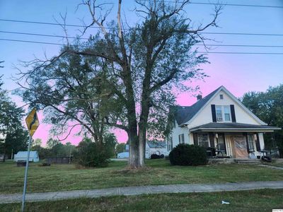 413 S Main St, Loraine, IL, 62349