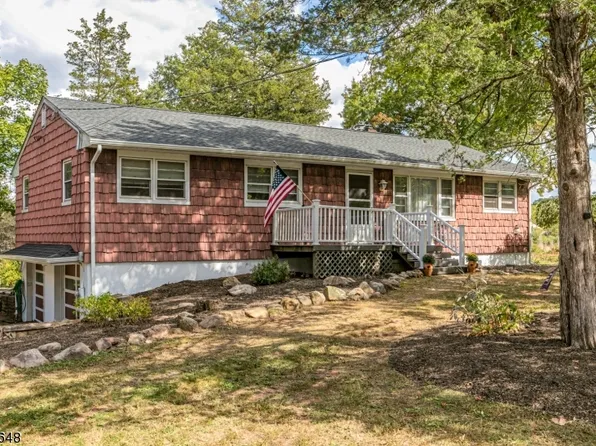 492 Mountain Rd, Readington Twp., NJ 08833