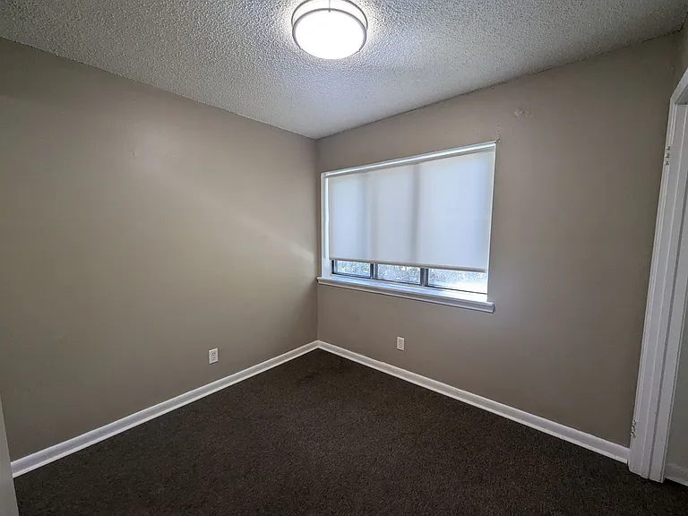 Remodeled AND Affordable Heber Springs Apartments. — Photo 8