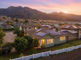 18 Maka Hou Loop, Wailuku, HI 96793