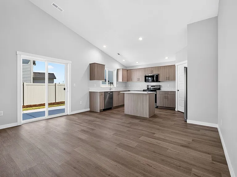 8322 E Cool River Loop — Photo 4