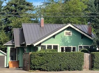 365 River Rd, Eugene, OR 97404