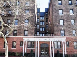 4725 40th St, Sunnyside, NY 11104