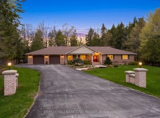 1838 Carriage Ct, Severn, ON L3V0W9
