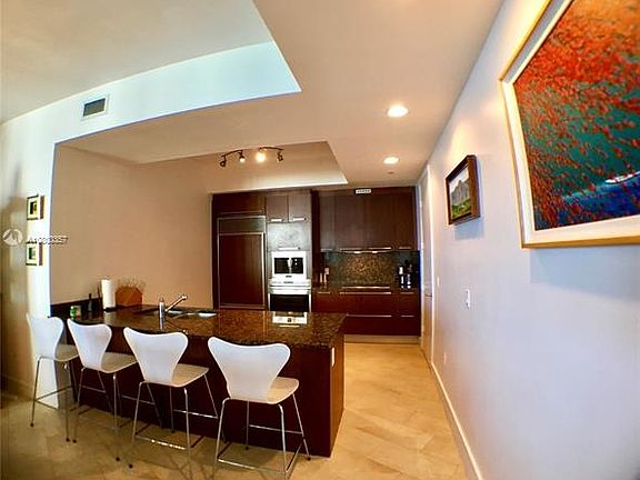 3rd image of 15901 Collins Ave APT 2703