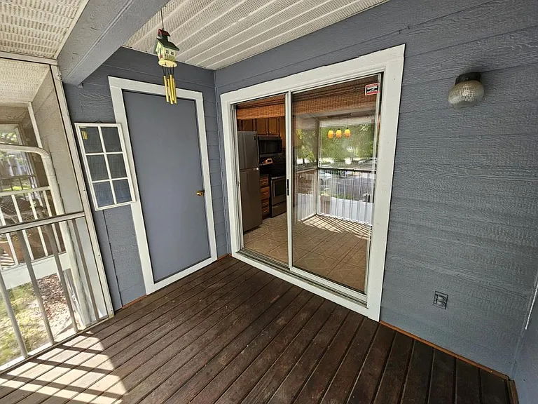 5477 Lake Margaret Dr #F — Photo 13