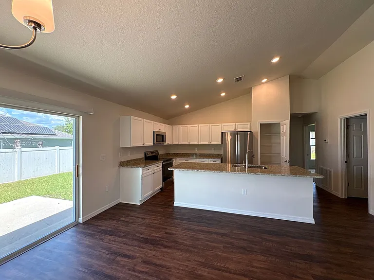 3491 SW 155th Ln — Photo 9