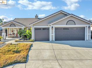 5049 Winchester Dr, Oakley, CA 94561