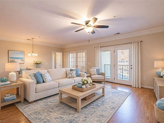 5th image of 3620 Spanish Peak Dr APT 2D