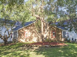 1429 E Sheridan St, Olathe, KS 66062