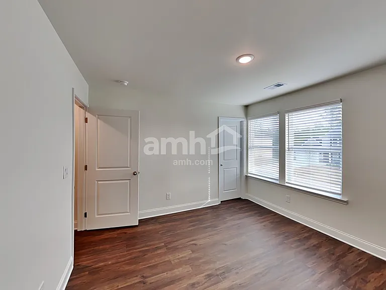 198 Willow Ln — Photo 21