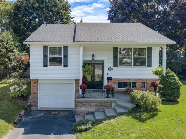 1284 Morgan Ct, Burlington, ON L7M 1X2