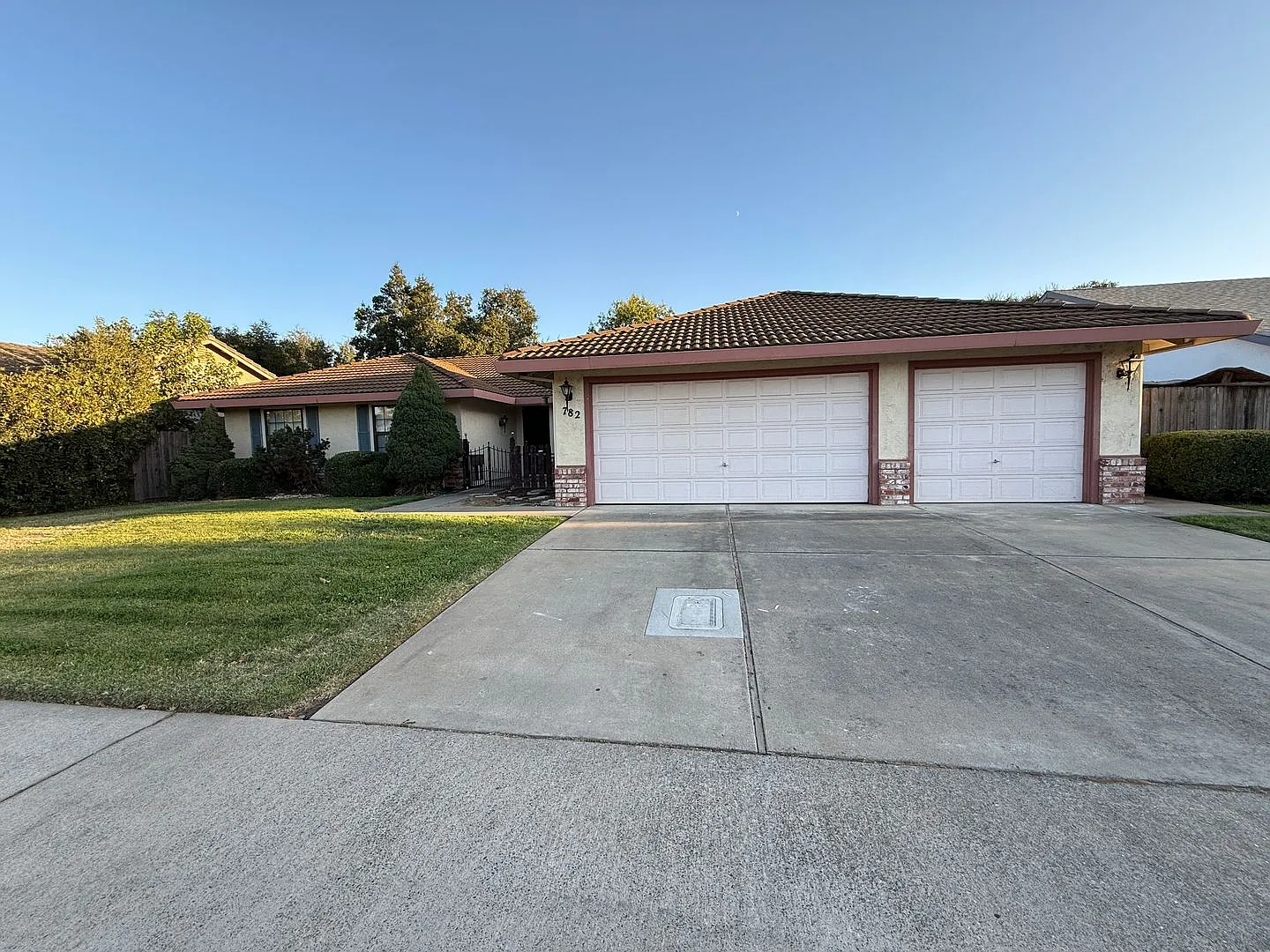 Beautiful Galt Home — Photo 1