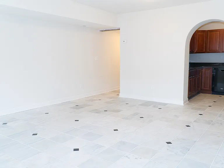 1023 N Calvert St #B — Photo 7