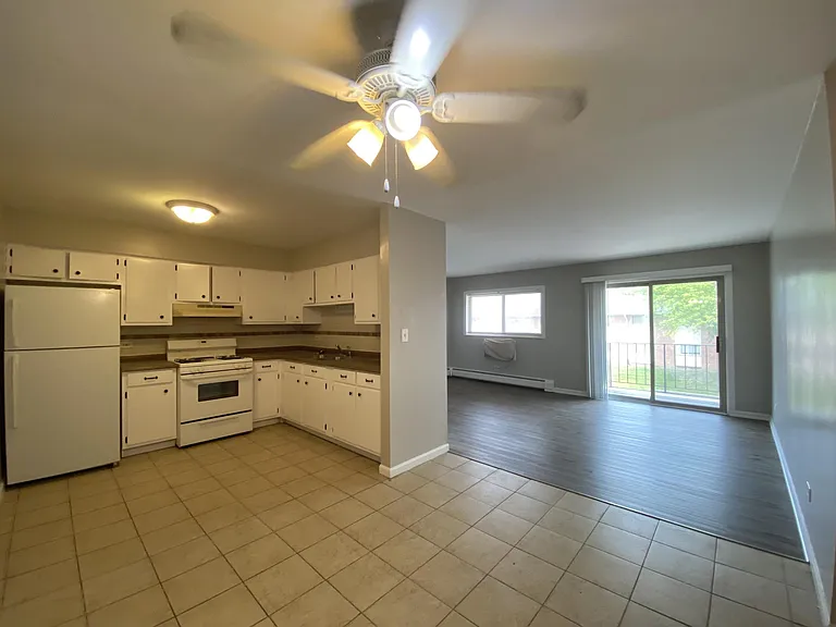 670 Marilyn Ave #204 — Photo 12