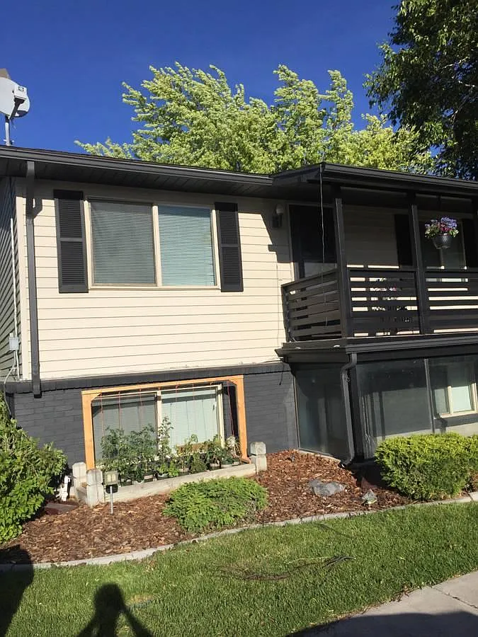543 S 5 W — Photo 2