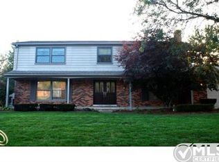 28775 Raleigh Rd, Farmington Hills, MI 48336