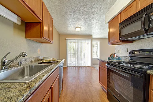 Avalon Springs Photo 1