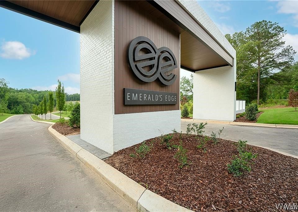 1st image of 9 Lake Island Rd