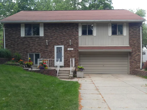 1819 Fulton St W, Grand Rapids, MI 49504