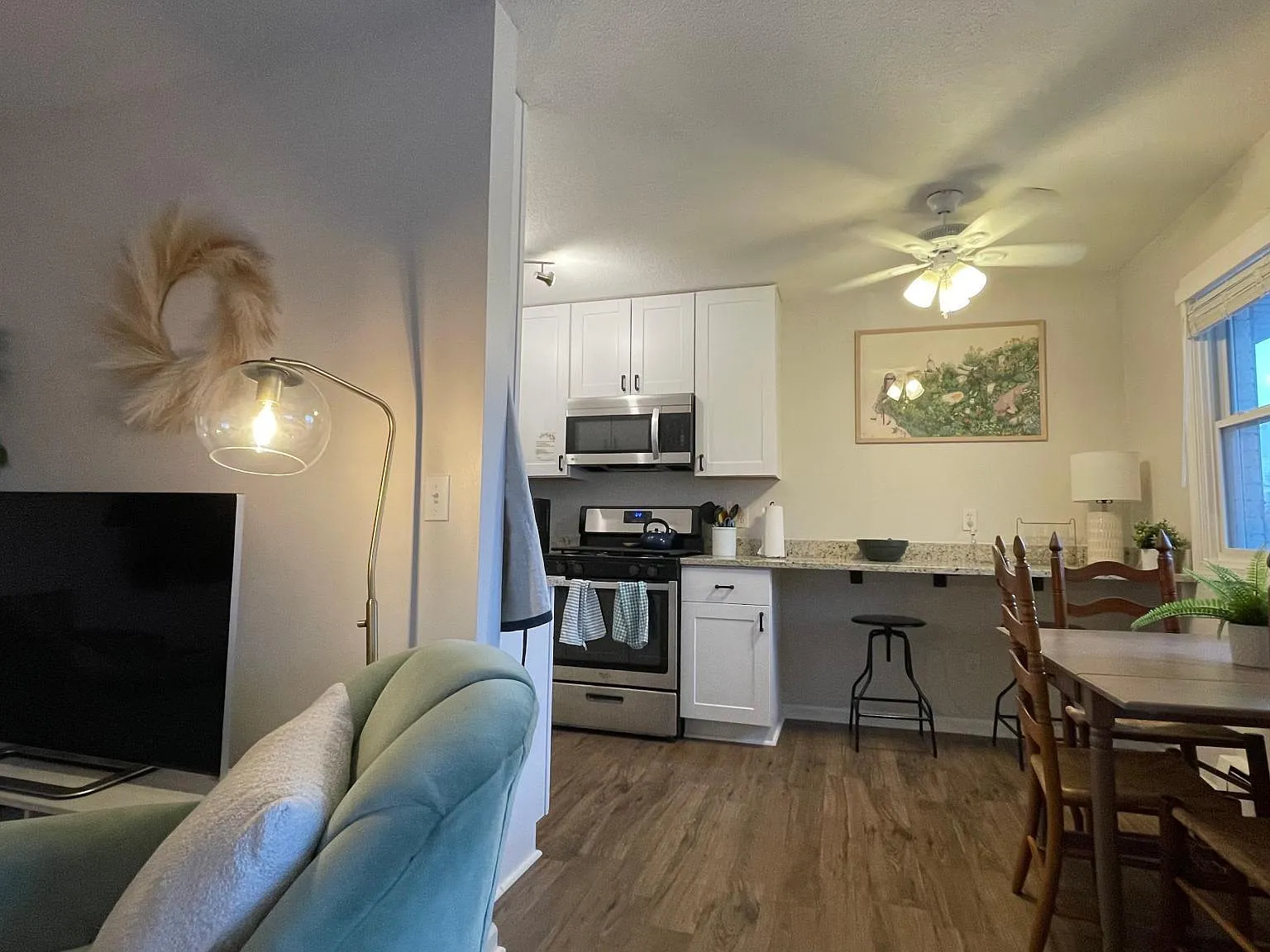 1 bed, 770 sqft, $1,399 — Photo 4