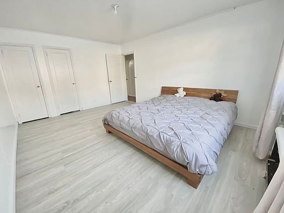 2nd image of 8943 217th St