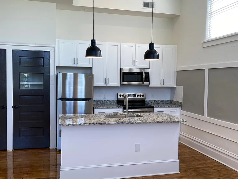 Woodstock Lofts — Photo 22