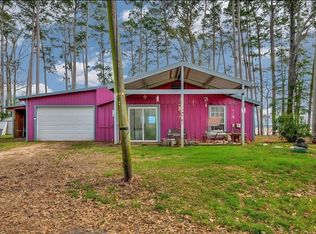 724 County Road 4891, Etoile, TX 75944
