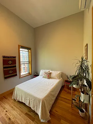 Rented by The Hamilton Group | media 17