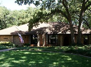 3908 Laurel Ln, Bedford, TX 76021