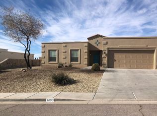 3053 Featherstone Dr, Las Cruces, NM 88011