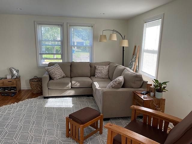1st image of 51 Shangri La Ln
