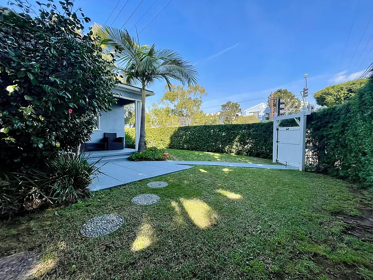 Private Front Yard