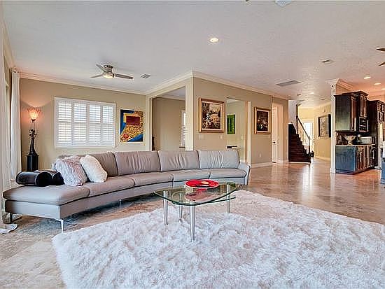 4th image of 1477 Fairview Cir